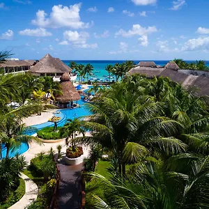**** Resort The Reef Coco & México